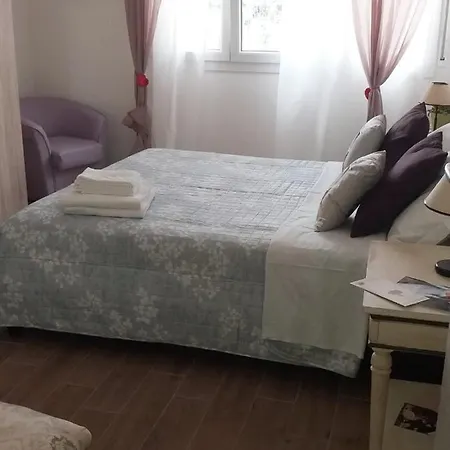 Couette-café Gioia House &