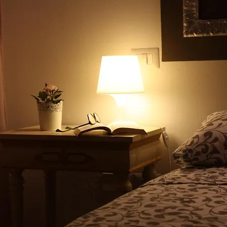 Couette-café Gioia House & *