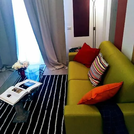 Couette-café Gioia House &
